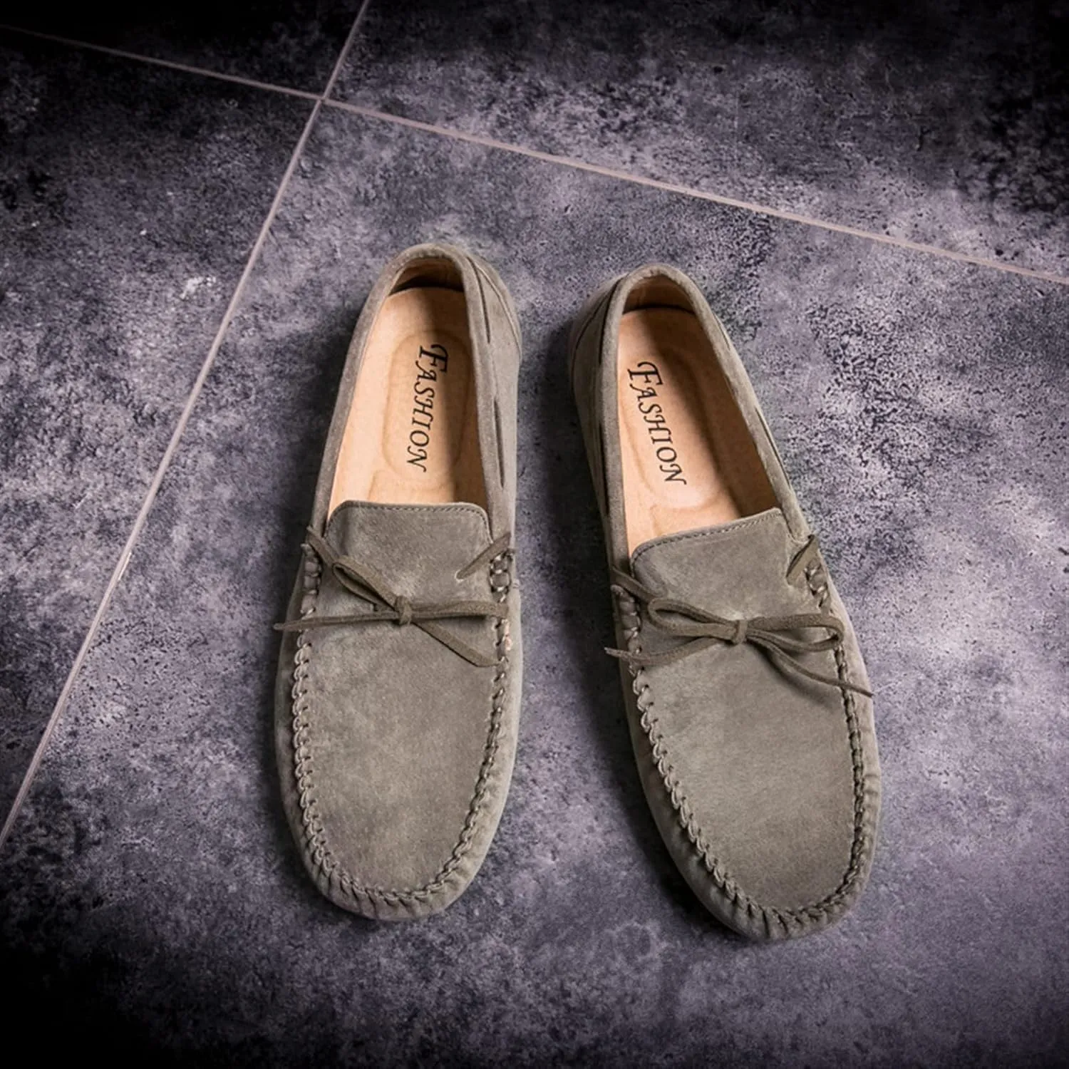 Driving Moccasins for Men Deck Shoes Genuine Leather Stitching Details Round Toe 1-Eye Suede Vamp Flat Heel Resistant Flexible Anti-Slip Driving for Any Attire